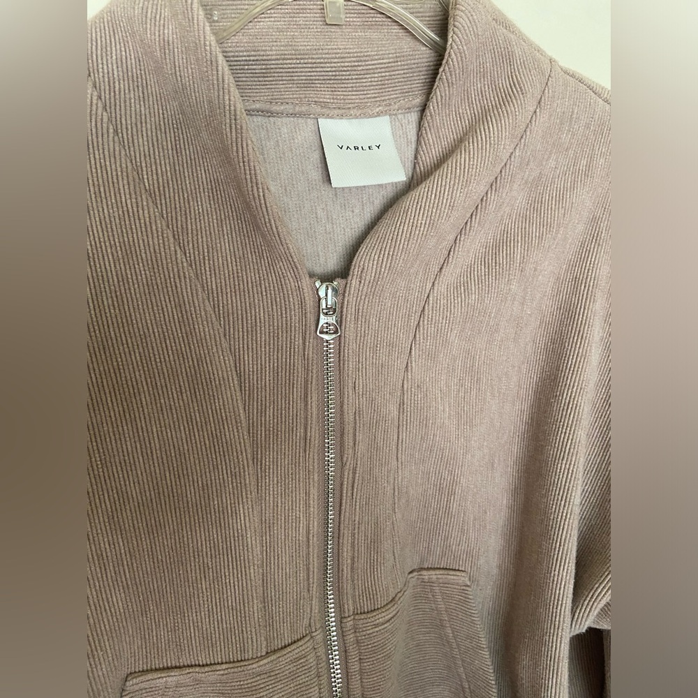 Varley zip up - Picture 2 of 7